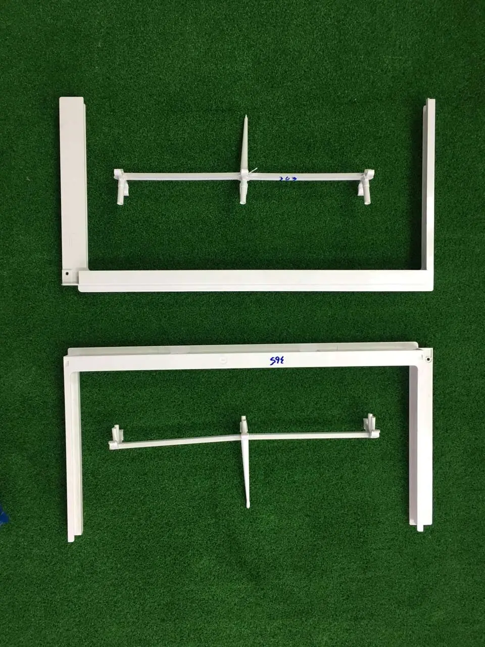 Before and after auto degating example for frame plastic part